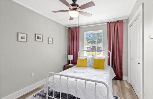 Ranch Home Gem 5BR Home Sleeps 12 with Game Room - Foto 25