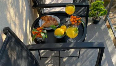 Denis Apartment - Photo 3