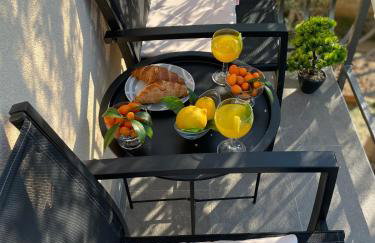 Denis Apartment - Photo 3