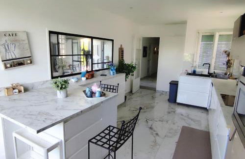 Proche Paris, Aéroports Roissy Charles de Gaulle, Bourget, Parc des Expositions Villepinte - Foto 4