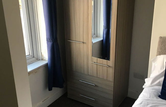 Townhouse @ Victoria Road Stoke - Foto 2