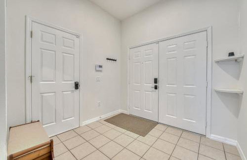 Private Pool Getaway Near Theme Parks - Foto 13