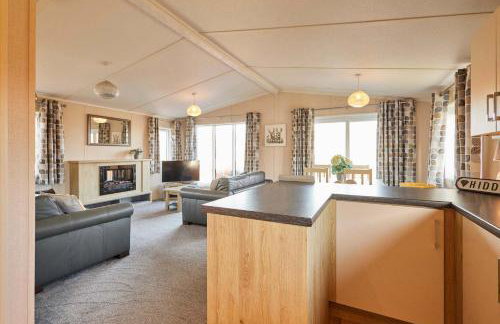 Hidden Gem Lodge with Hot Tub - Foto 10