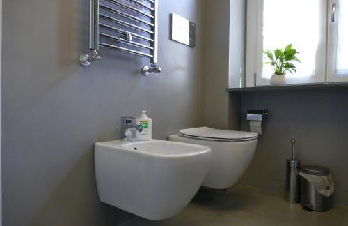 Casa25- Convenient location to Miland Centre & Como Lake! - Photo 20