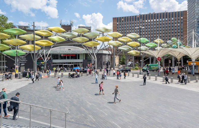 Modern Comfort: Stratford 3BR Duplex - Foto 25