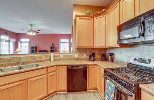 Family Home Near Beach about 6 Mi to Dtwn Canandaigua - Foto 12