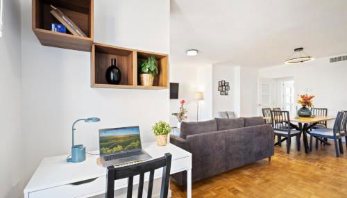 New apartment in the city center 3beds, 2baths & parking - Photo 3