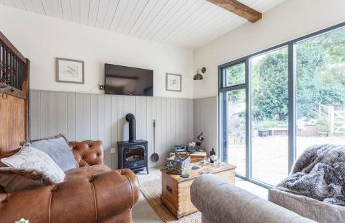 Luxury New Forest Barn, ideal for couples - Photo 58