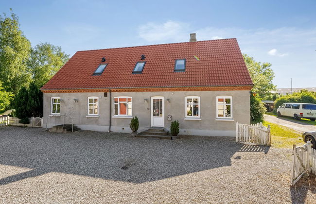 "Thorward" - 1.5km from the sea - Foto 1