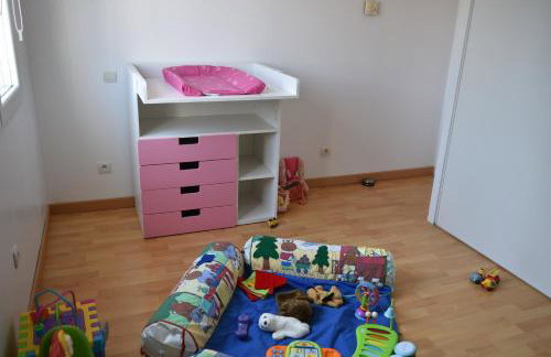 villa classée 4 étoiles avec piscine et boulodrome - Photo 31