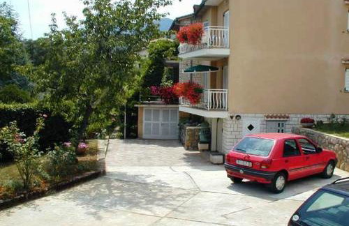 Ika Blue Studio - Photo 40