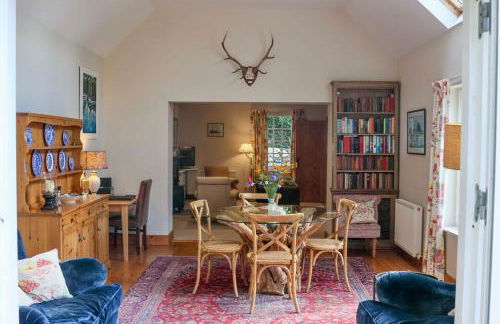 Spacious cottage - walk to Crieff - Photo 7