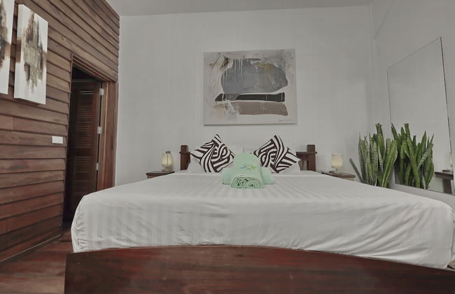 Joy Beach Villas - Photo 48