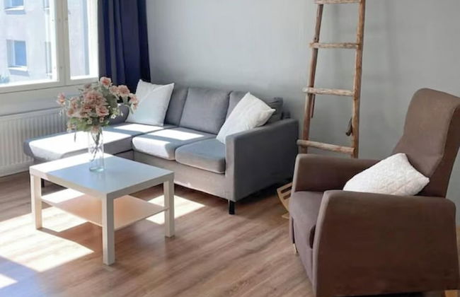 2BR Apt in Quiet Neighborhood - Foto 2