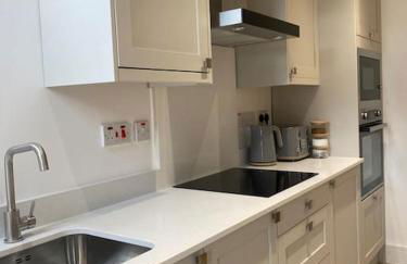 5 Smithhills Paisley Central GLW & Glasgow access - Foto 1