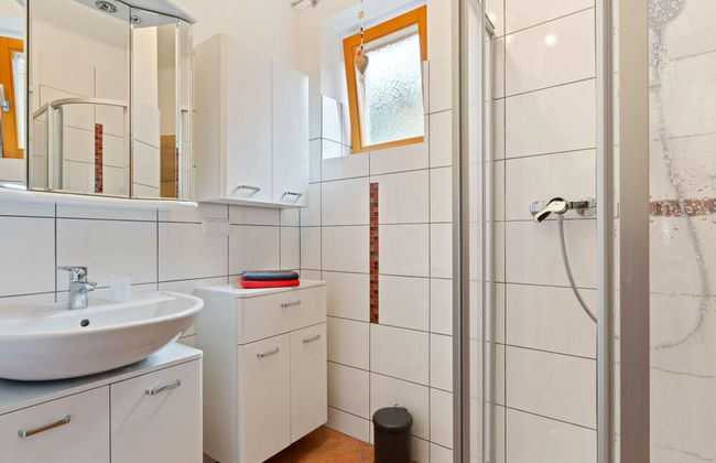 Spacious Apartment in Grossarl With Garden - Photo 18