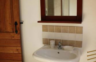 Gîte de La Devèze - salle de cinéma privée - accueil chevaux - Foto 22