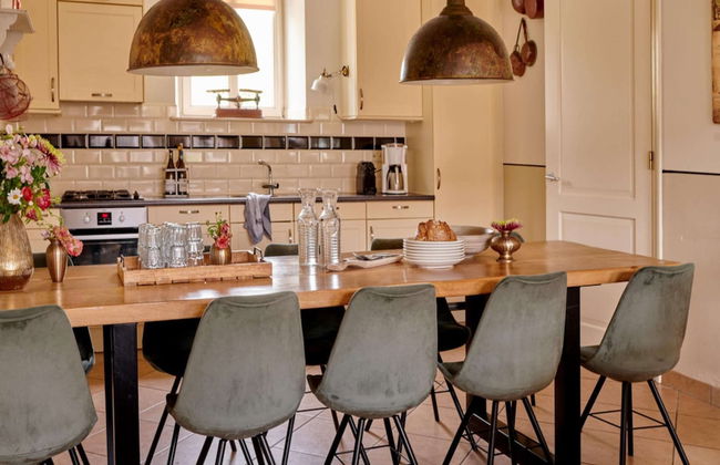 Holiday Home in Baarlo With Hot Tub - Photo 5