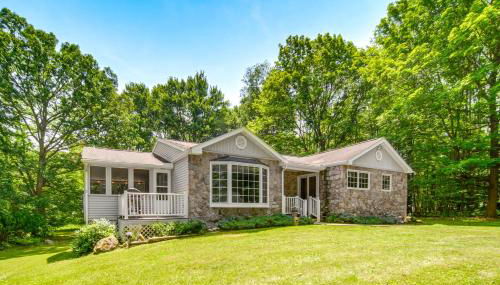 Pet-Friendly Espyville Home with Yard and Fire Pit! - Foto 2