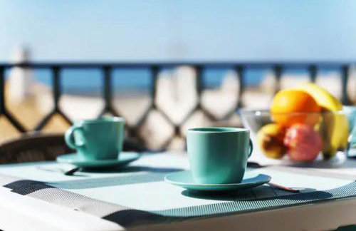 WOW Front Beach View, 150 m to Beach, WIFI - Foto 3