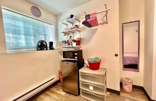 Private Room with Shared Bathroom on the 1st Floor 10 Minutes Walk to University of Washington - Foto 24