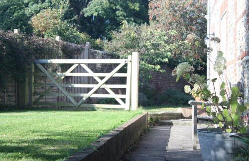 The Hen House - Photo 21