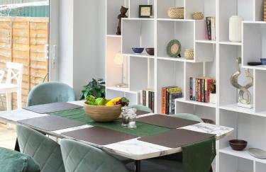 5 Bedroom, 3 Bathroom Modern House with Garden near Hampstead Heath Sleeps 10 - Foto 9