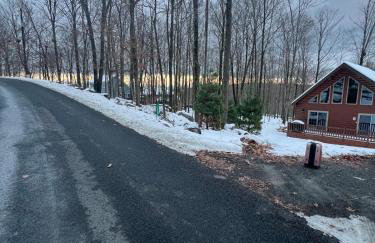 Luxury Cabin with Outdoor HotTub-NEW Construction - Foto 6