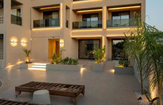 Stella Maria Hotel & Suites - Photo 13