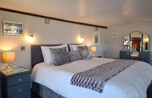 The Dairy, Yealand Redmayne in a rural setting, bring your dogs and horse - Photo 12