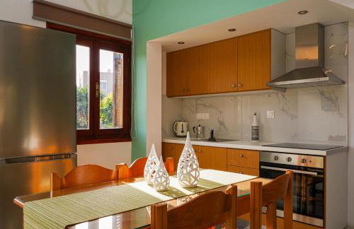 Erestos - House near beach - Photo 23