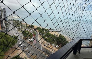 951B golden beachfront 27m air tv - Foto 4