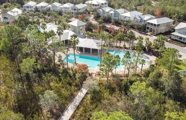 Pearl by Avantstay Idyllic Seaside Getaway w/ 2 Large Decks & Lush Garden - Foto 2