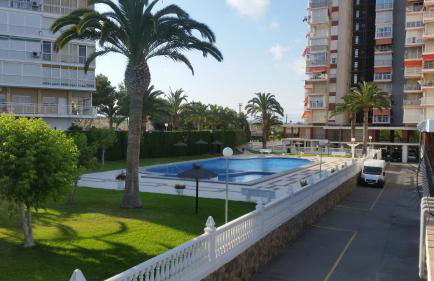 Apartamento en 1ª línea con piscina - Photo 32