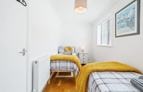 Modern Townhouse with Waterside Views Turnchapel - Foto 19