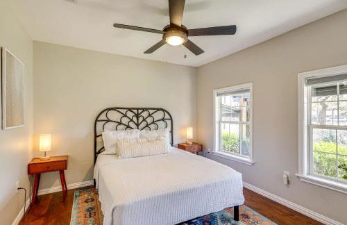 Creekside Cottage with Deck and Hot Tub in Belton - Foto 12