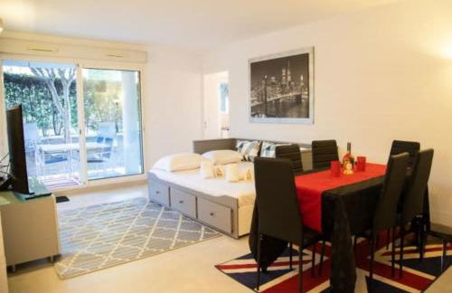 2pieces appartement avec jardin piscine et tennis à Cannes La Bocca - Foto 10