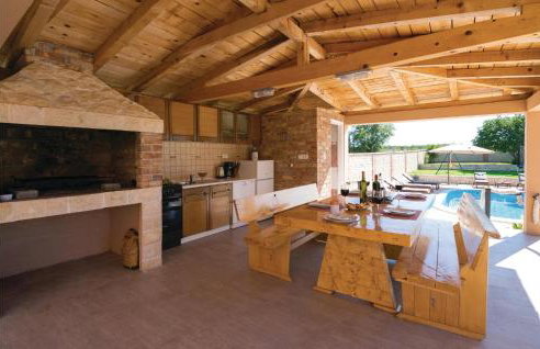 Five-Bedroom Holiday Home In Gorica - Foto 7