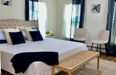 Spacious 4BR home w 2BA, a workspace & king bed! - Foto 70