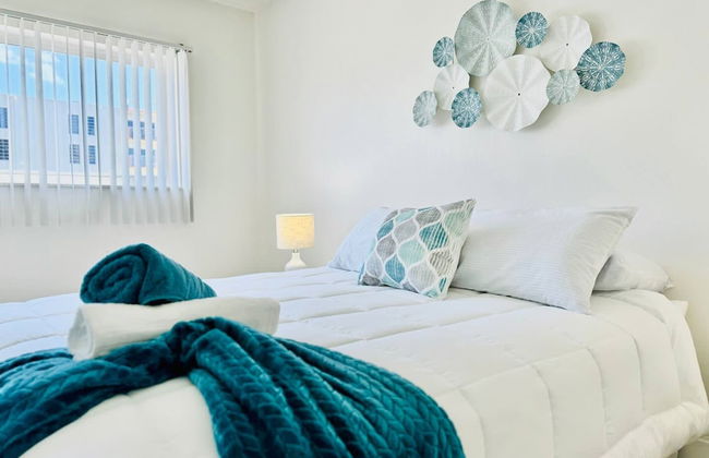 Waterfront 1BR Parking Walk to the Beach - Foto 13