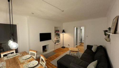 Stirling Haven: Charming 3B Apt in City Centre - Foto 1