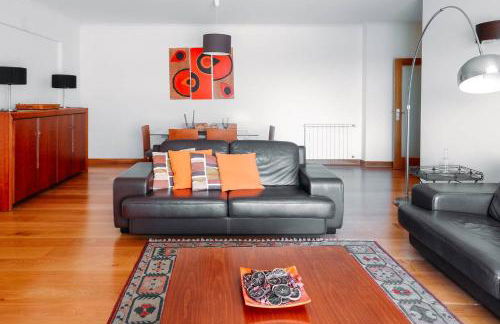 Fantastic Seaside Family Apartment with Pool - Foto 19