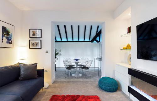 No 3 at Upton Cross House, Chester - Photo 5