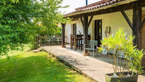 Lou Tapata - Photo 3