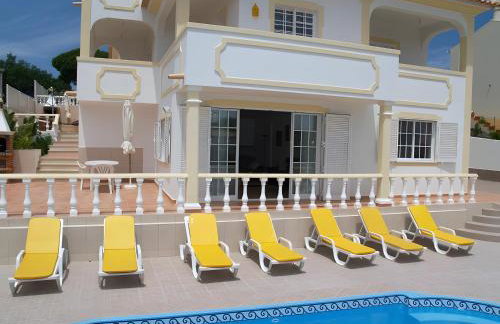 Villa Mariamar - Foto 1