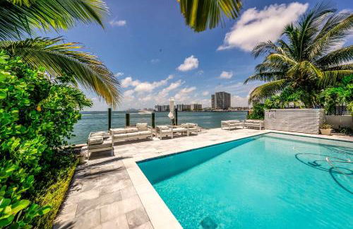 Bayview Villa by Rove Travel - Waterfront with Patio - Foto 4