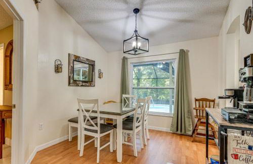 Private Backyard Oasis Cocoa Family Home! - Foto 6