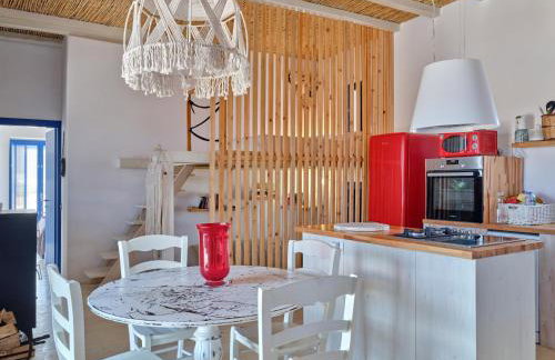 Blue and Green in Luxury - Photo 8