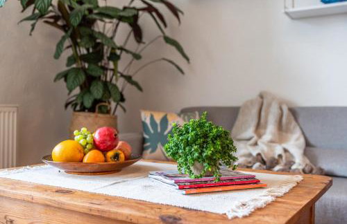 Ruhig - Privatparkplatz - barrierearm Quiet - private car park - low barrier - Photo 13