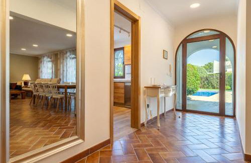 Blau Mar, 5 bedroom beach villa with private pool Miami Playa Costa Dorada 100m from the beach - Foto 15